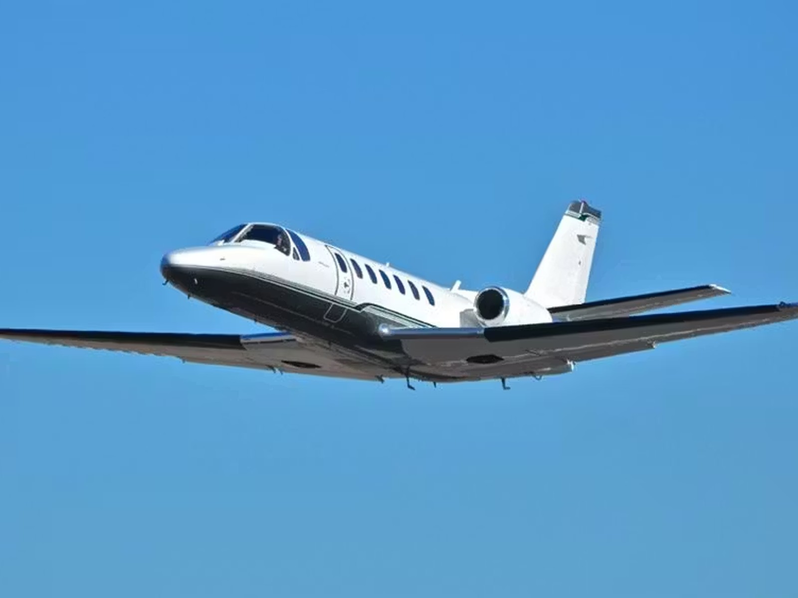 Private jet exterior photo