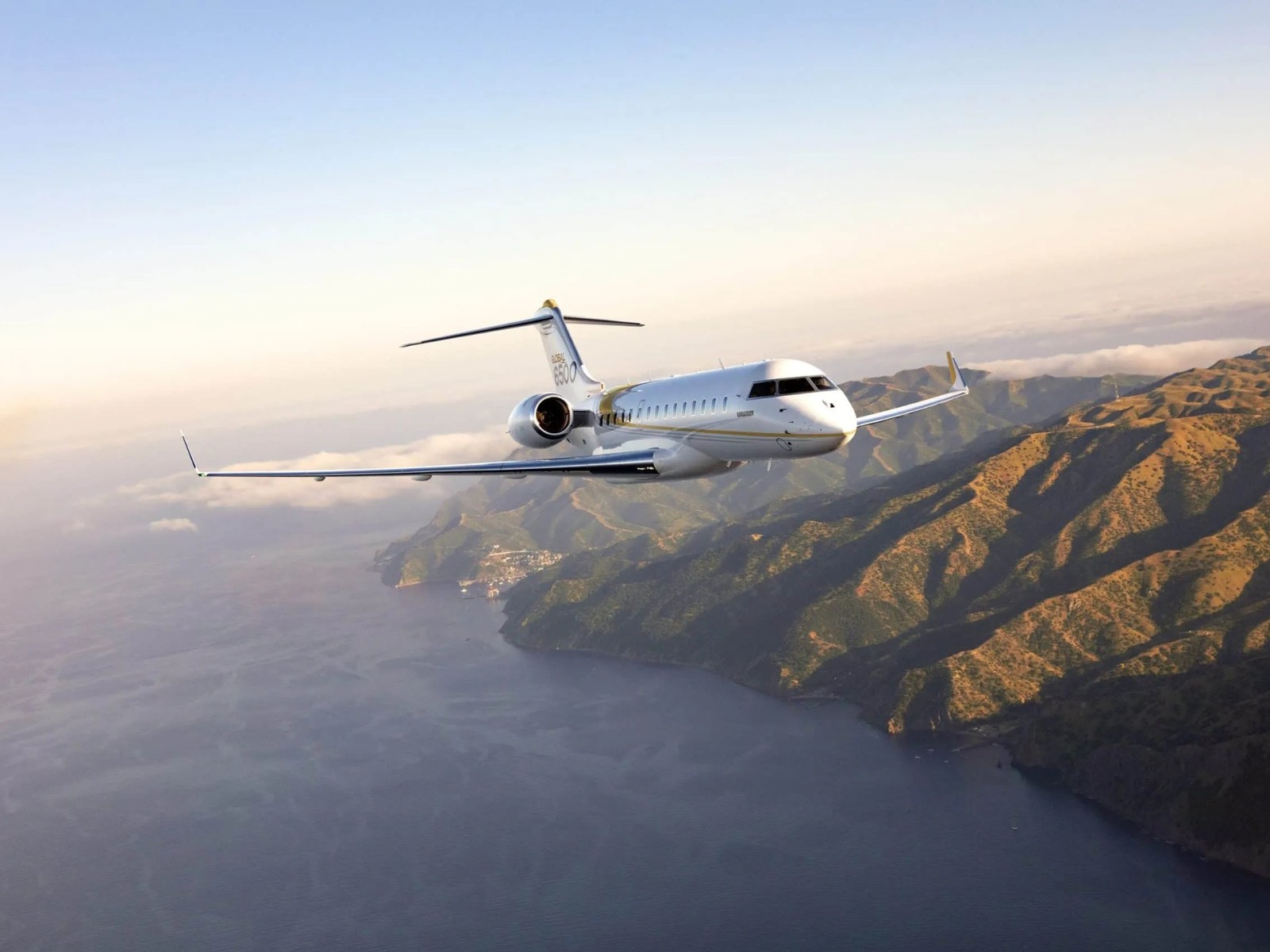 Private jet exterior photo