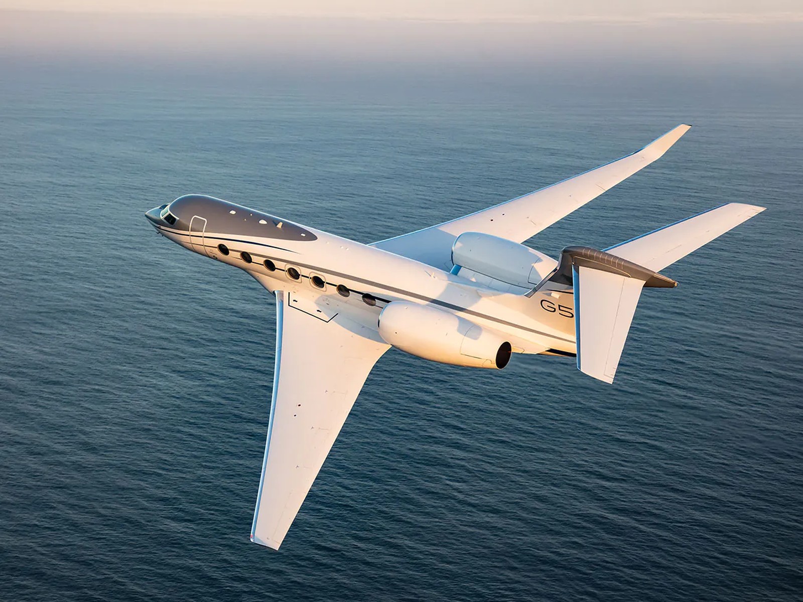 Private jet exterior photo