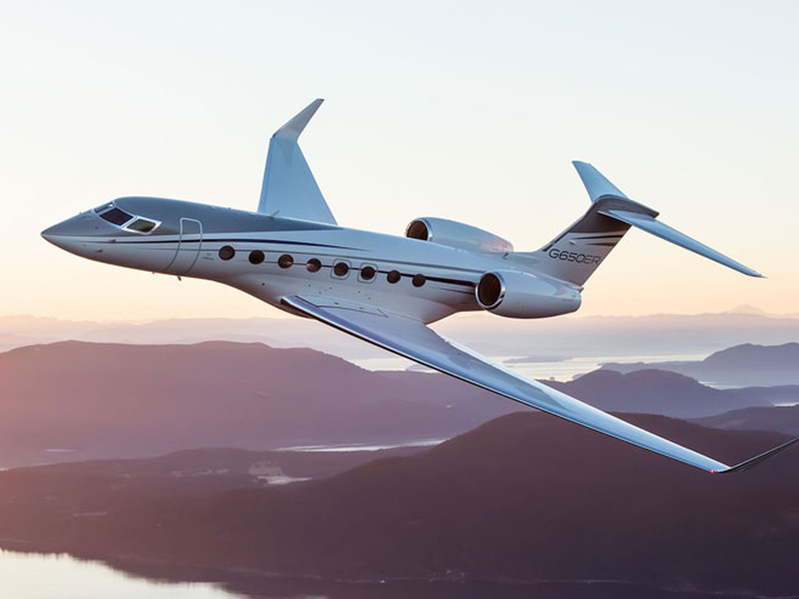 Private jet exterior photo