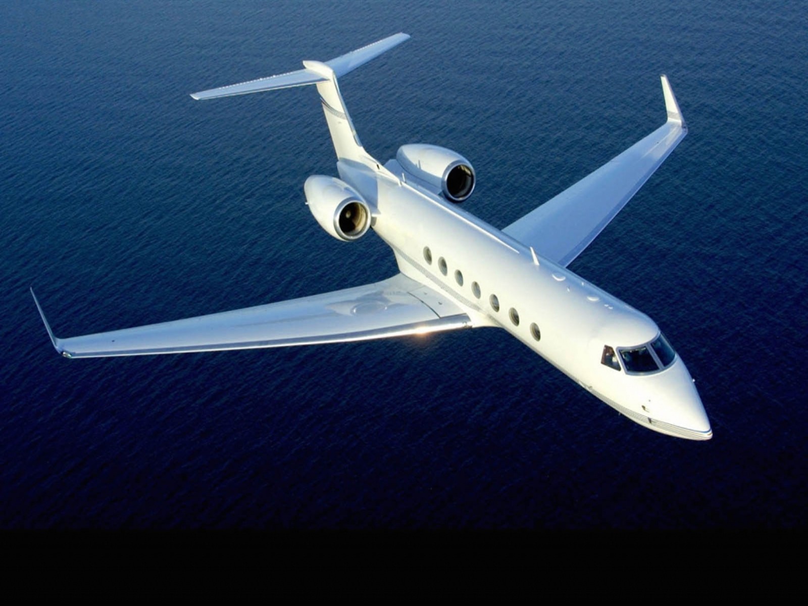 Private jet exterior photo