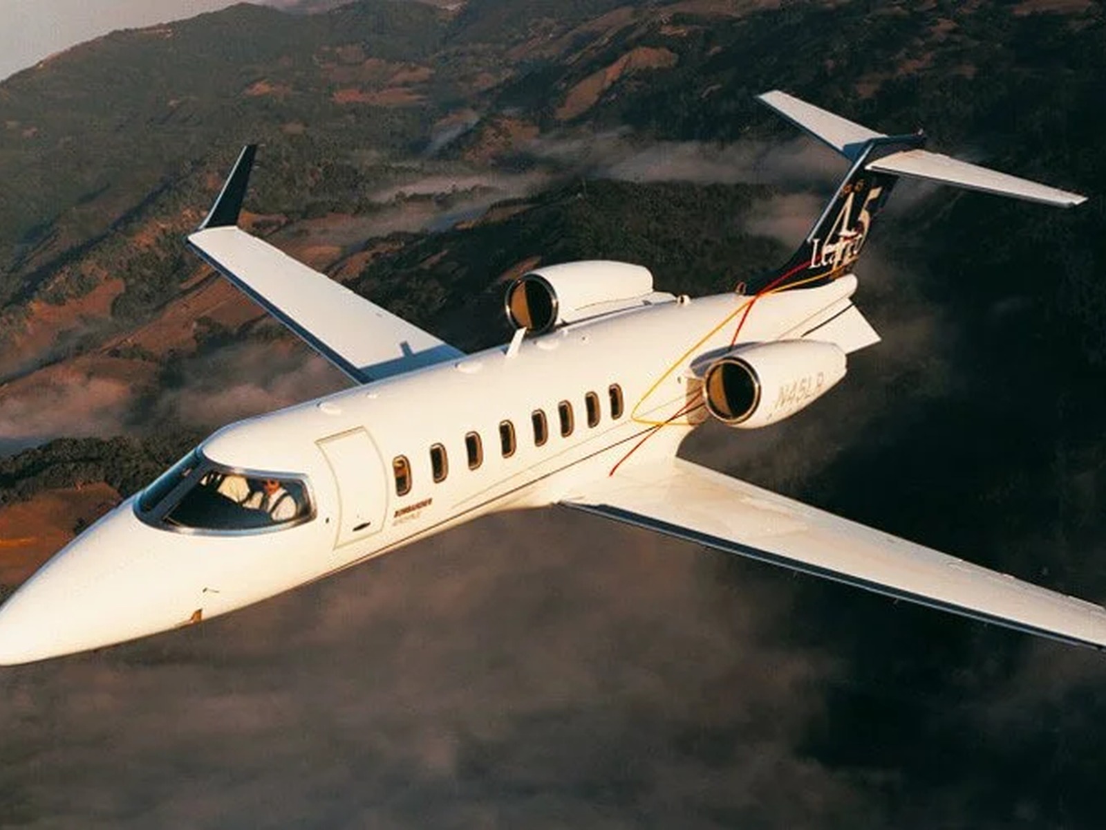 Private jet exterior photo