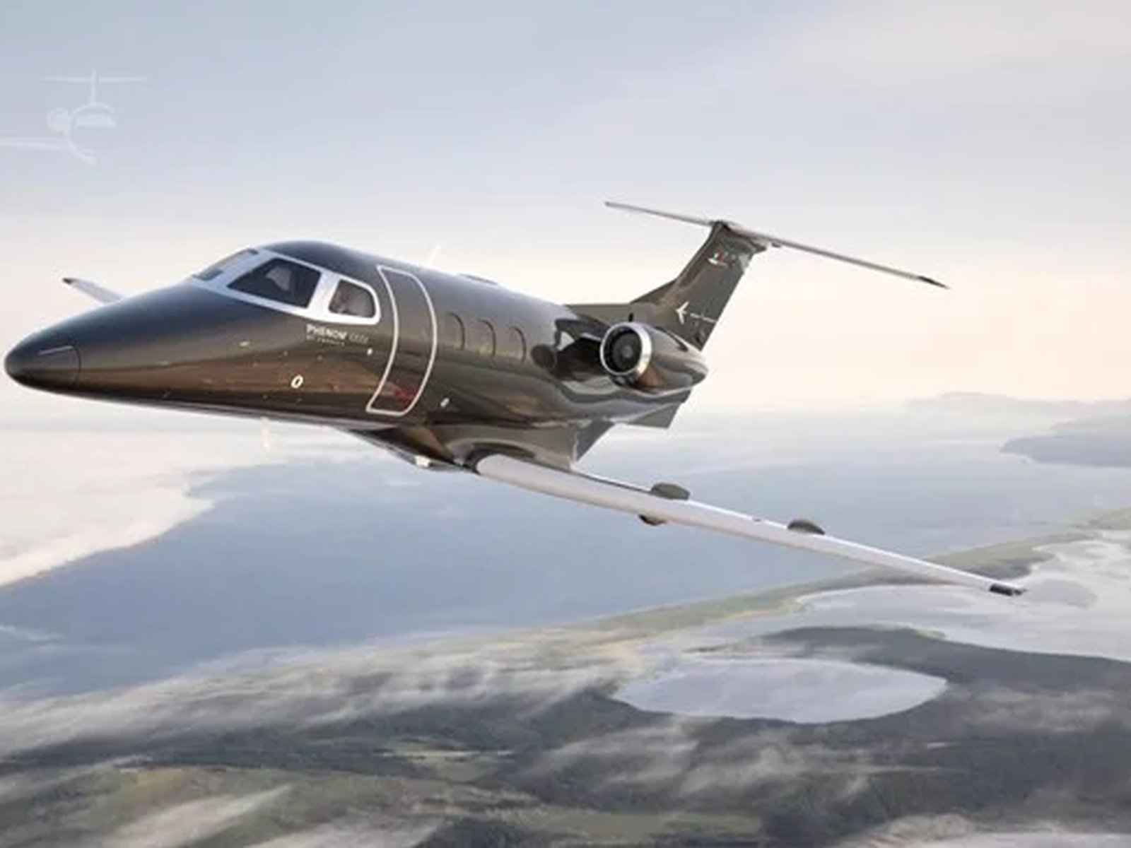 Private jet exterior photo