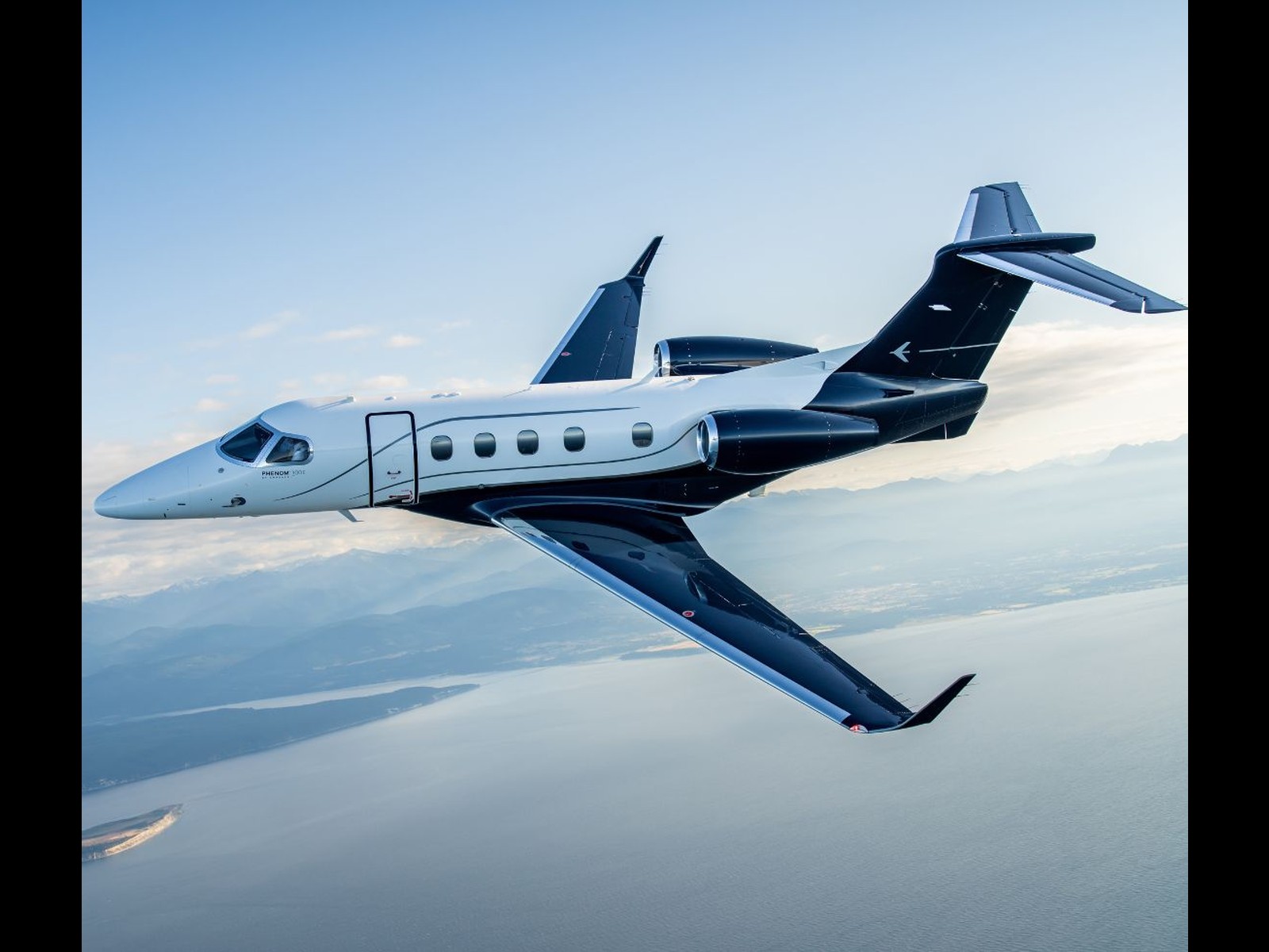 Private jet exterior photo