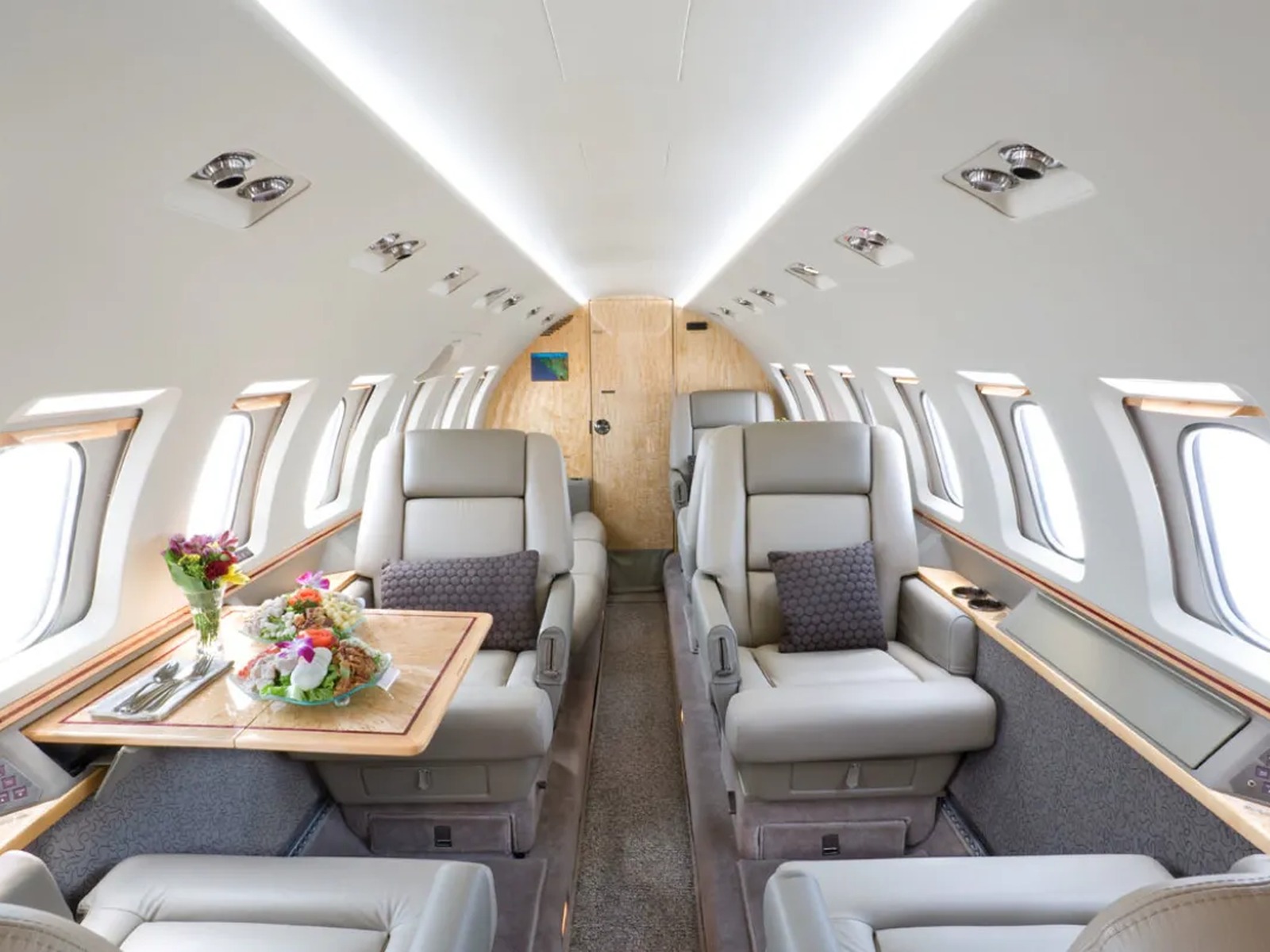 Interior of Hawker 1000